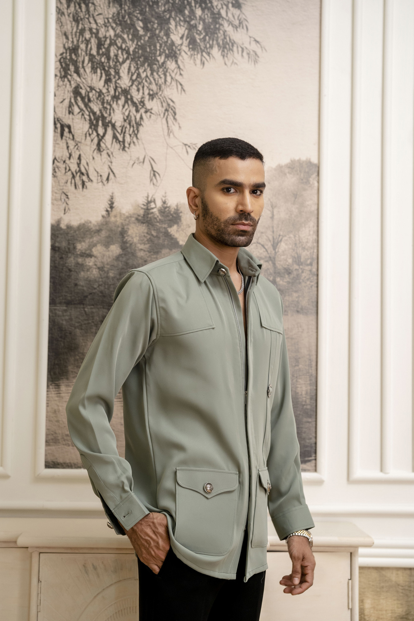 Long Zip Bush Shirt In Off Green