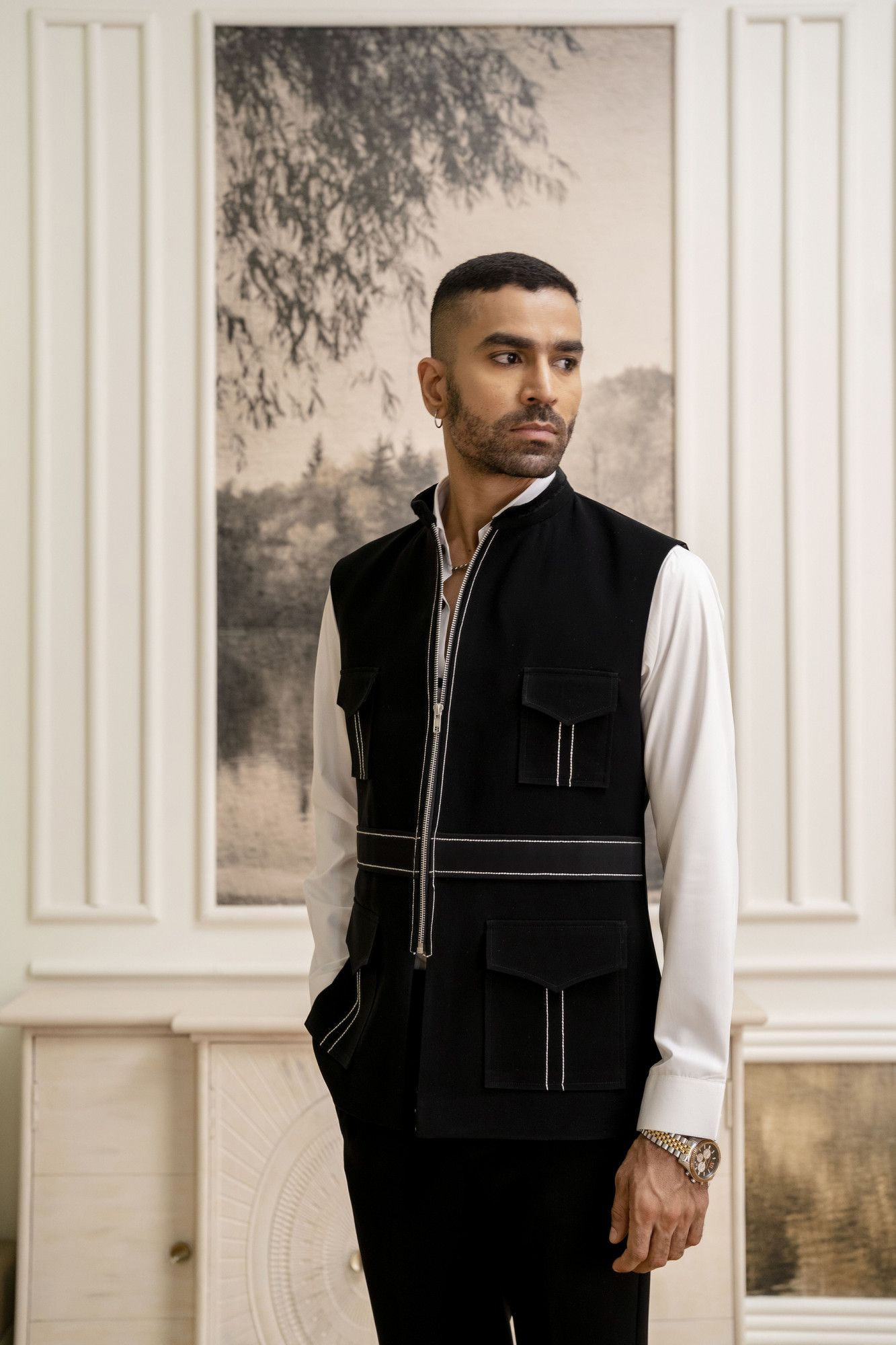 Zed Black Threaded Zipper Jacket