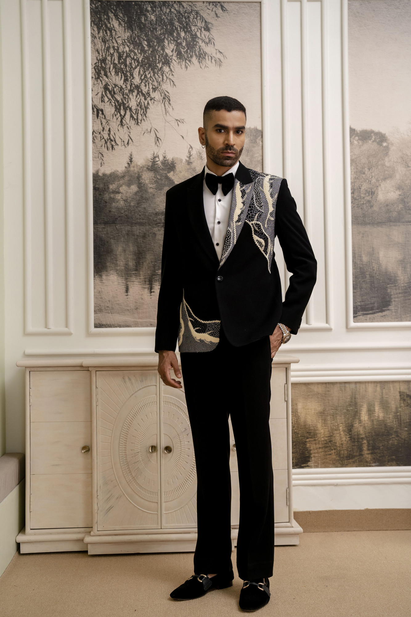 French Knot Embroidered Tuxedo Blazer