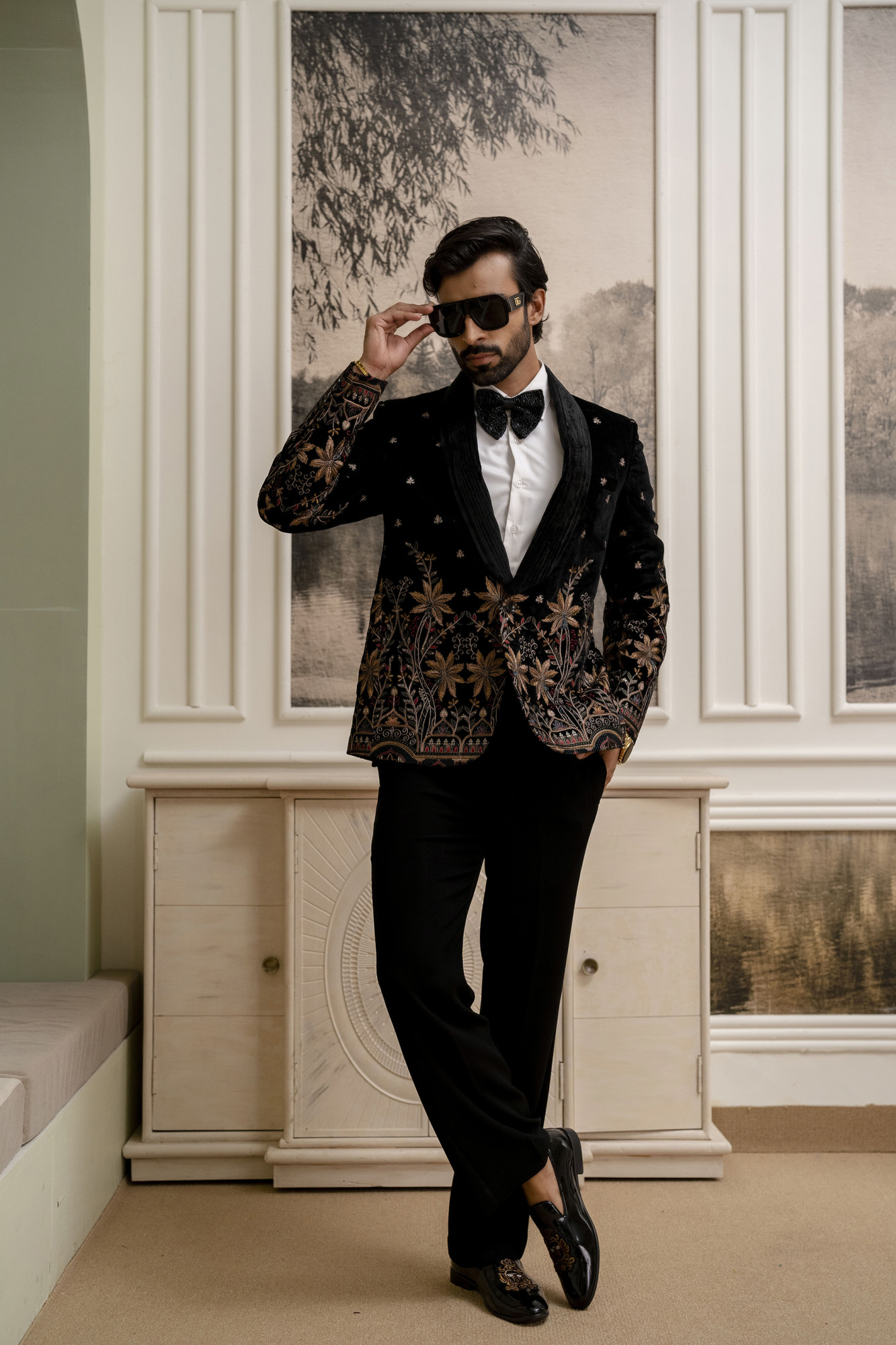 Embroidered Blazer In Black Velvet