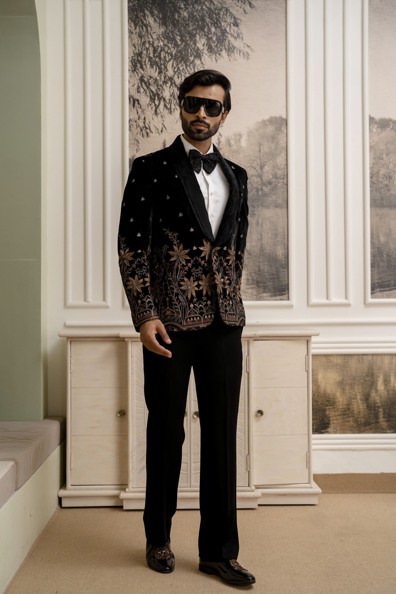 Embroidered Blazer In Black Velvet