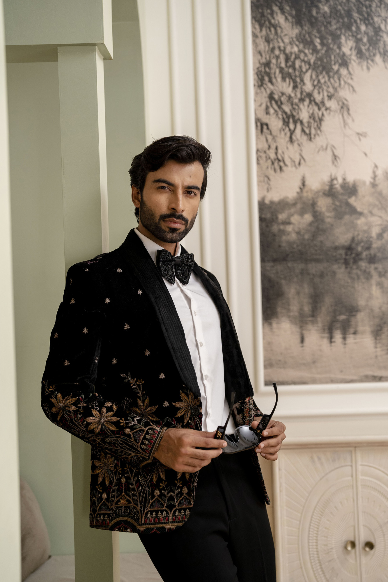 Embroidered Blazer In Black Velvet