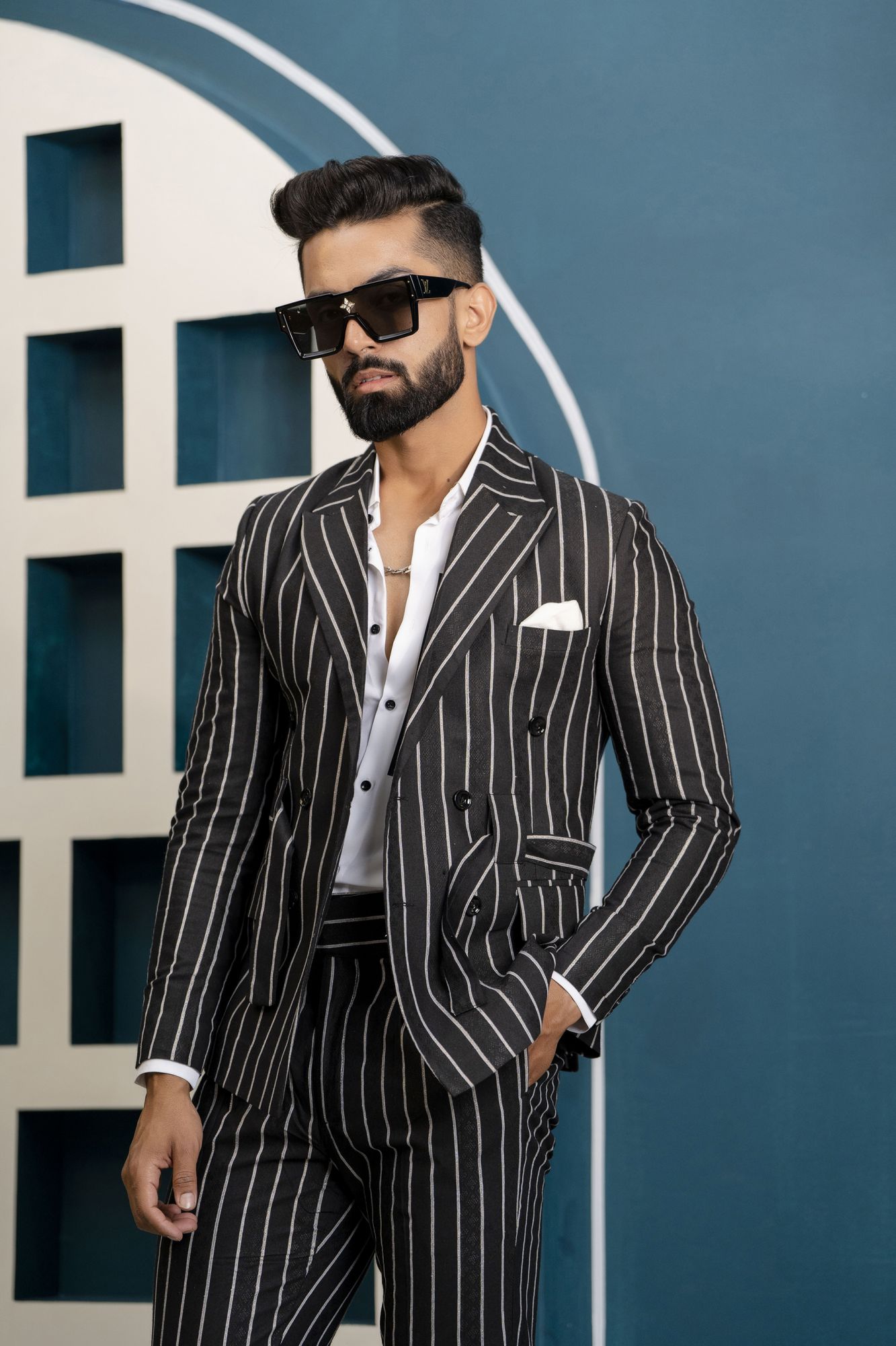 Striped Linen Blazer In Black