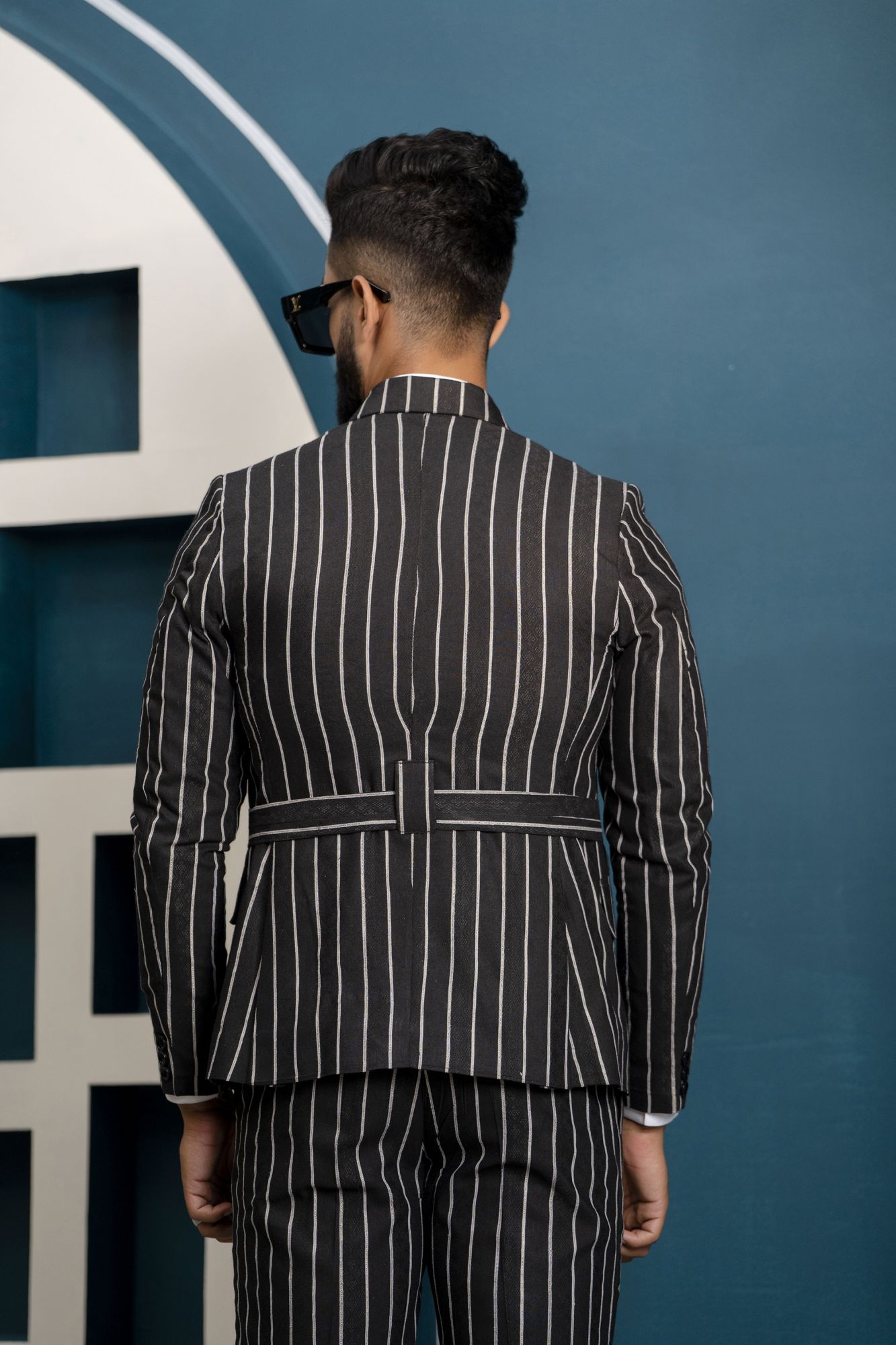 Striped Linen Blazer In Black