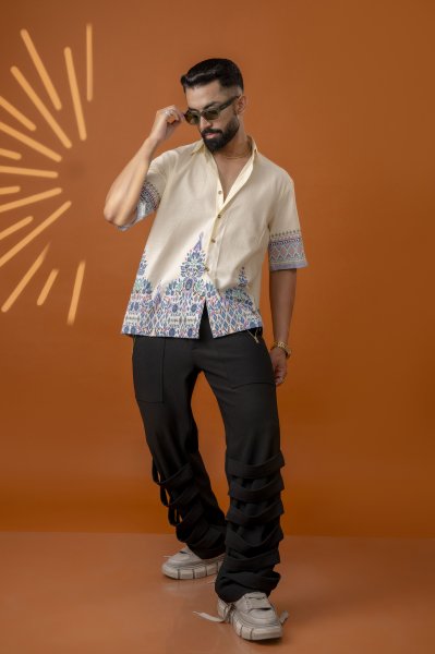 Borderline Baggy Shirt In Cream