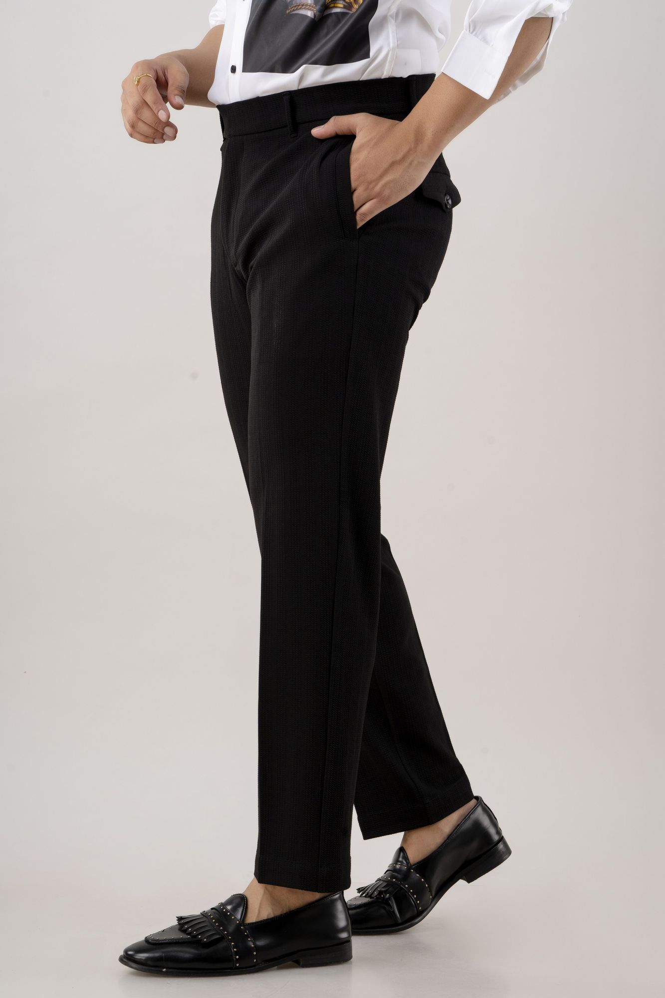 Textured Straight Pants In Black