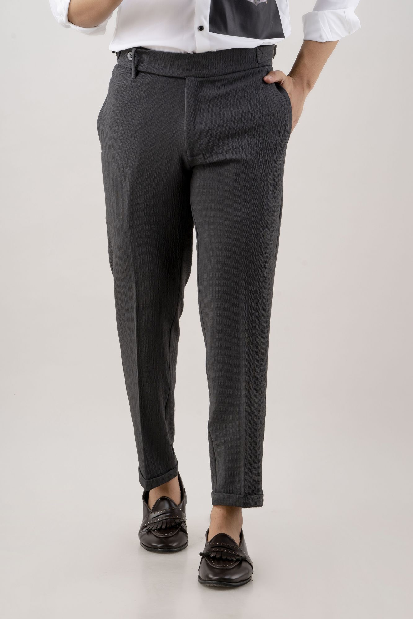 Tapered High Waist Pants In Grey