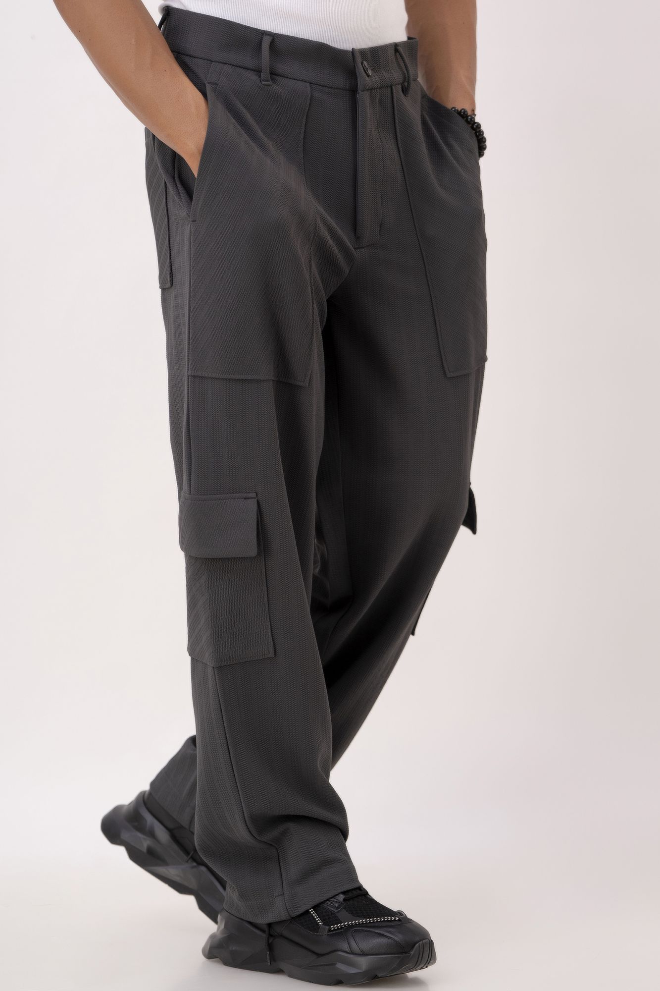 Parallel Cargo Pants In Dark Grey