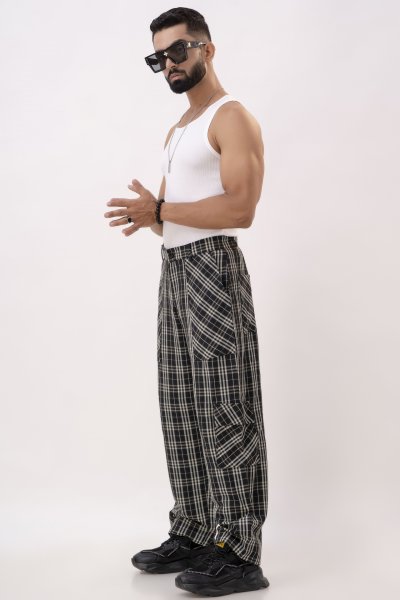 Balloon Checks Cargo Pants