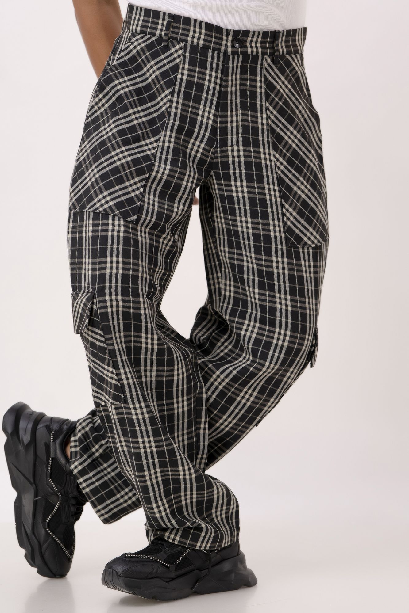 Balloon Checks Cargo Pants