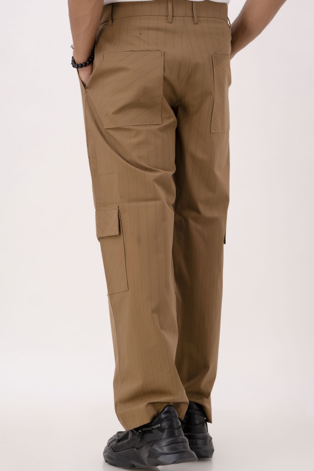 Striped Balloon Cargo In Brown