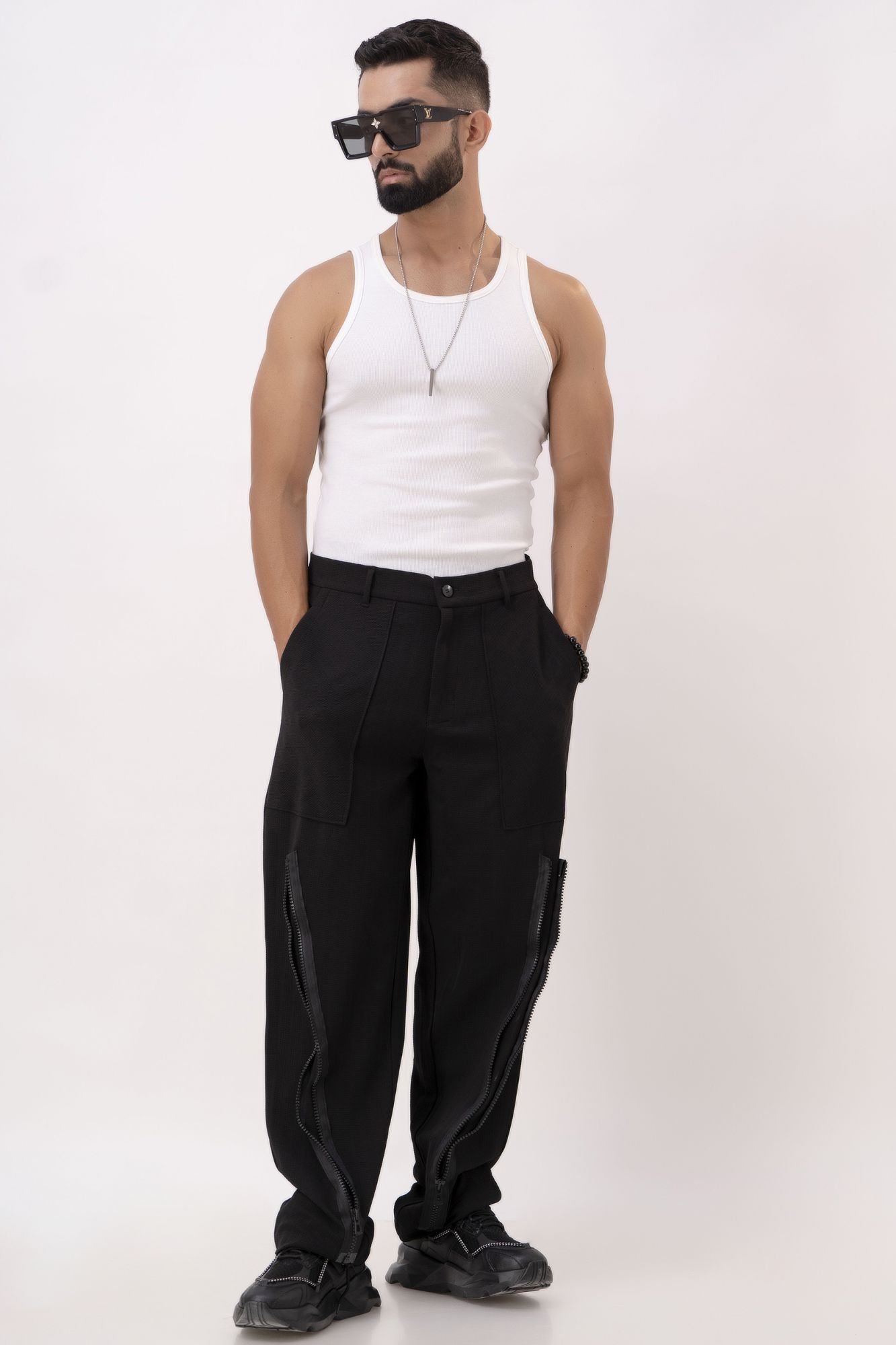 Chain Up Parallel Pants