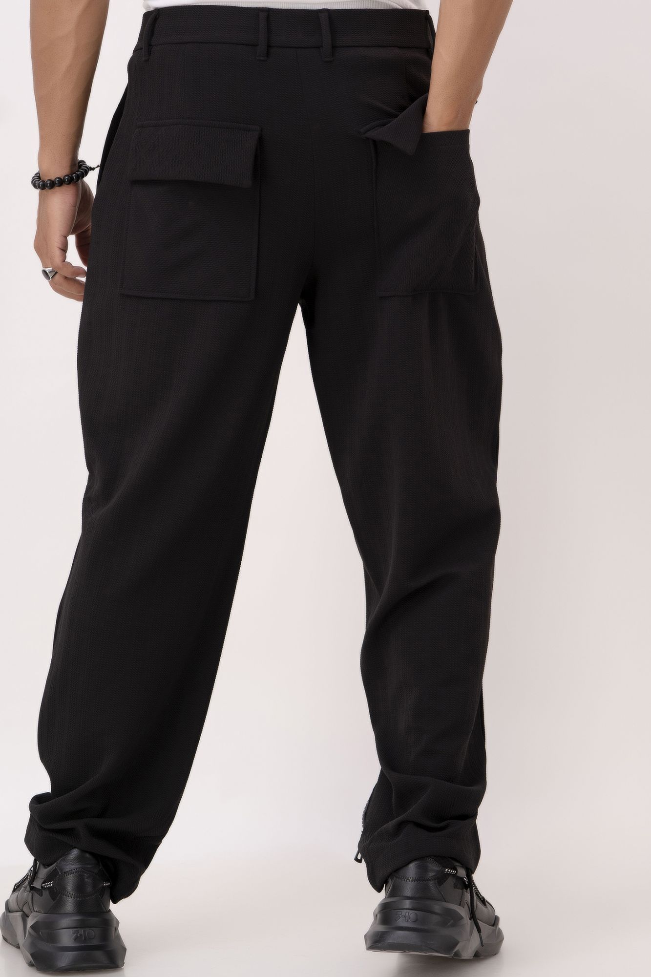 Chain Up Parallel Pants