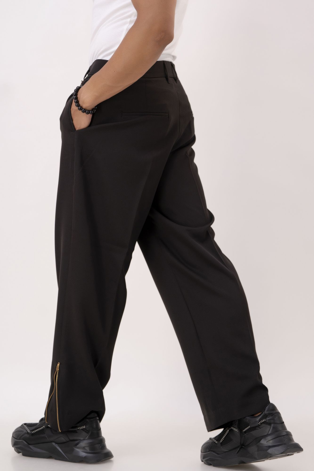 Parallel Pants In Black