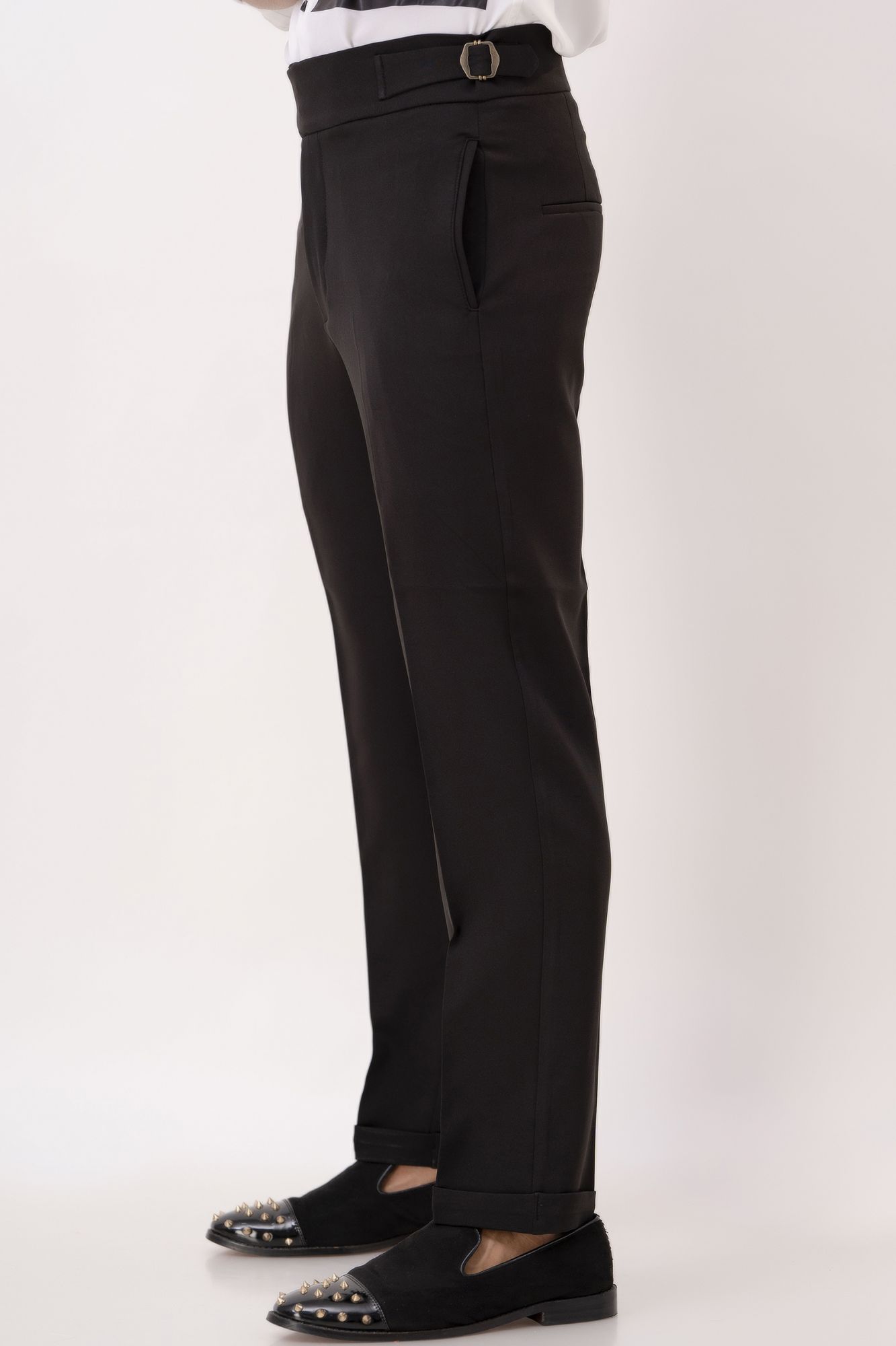 Tapered High Waist Pants In Black