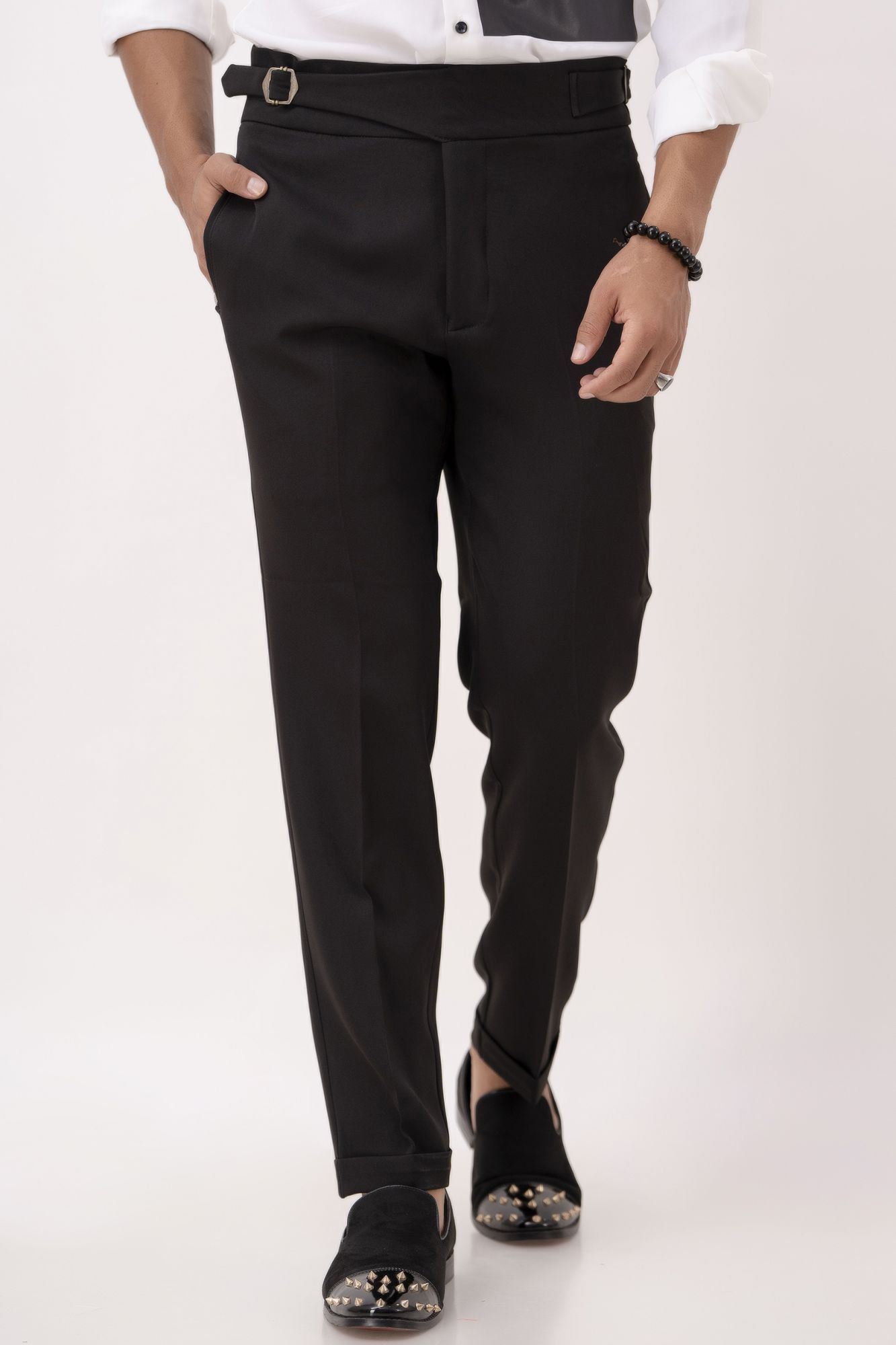 Tapered High Waist Pants In Black
