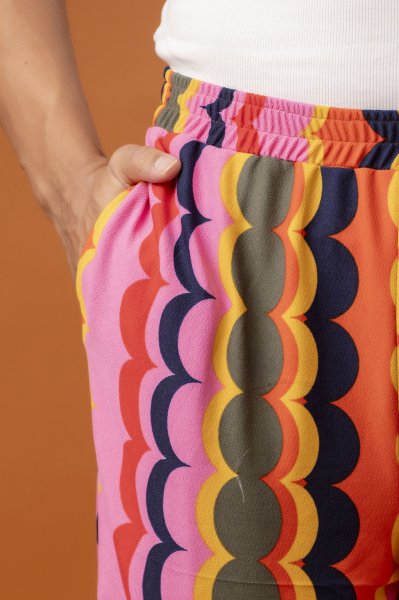 Multicolor Flowing Elastic Pants