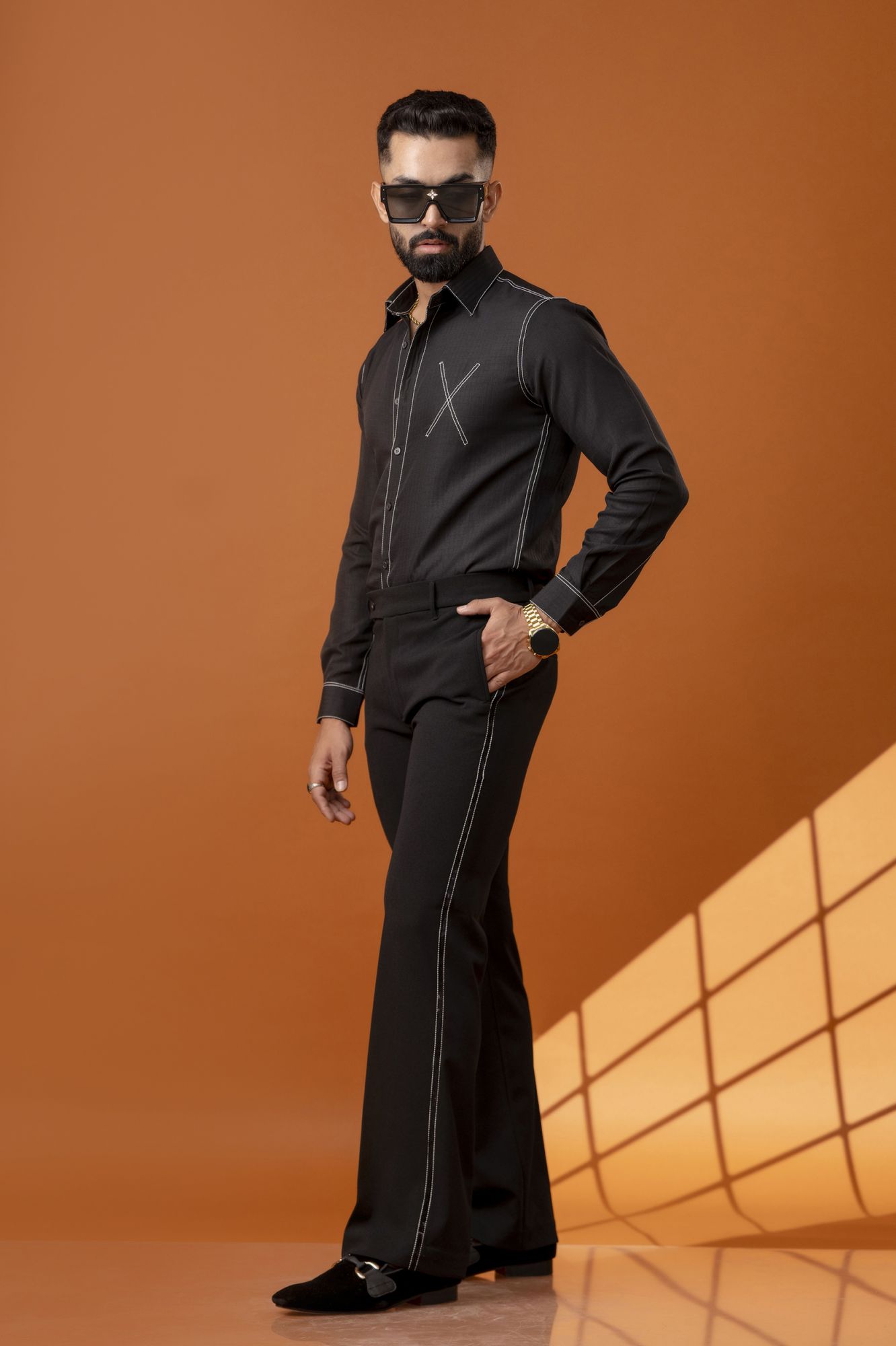 Side laced Flared Pants in Black