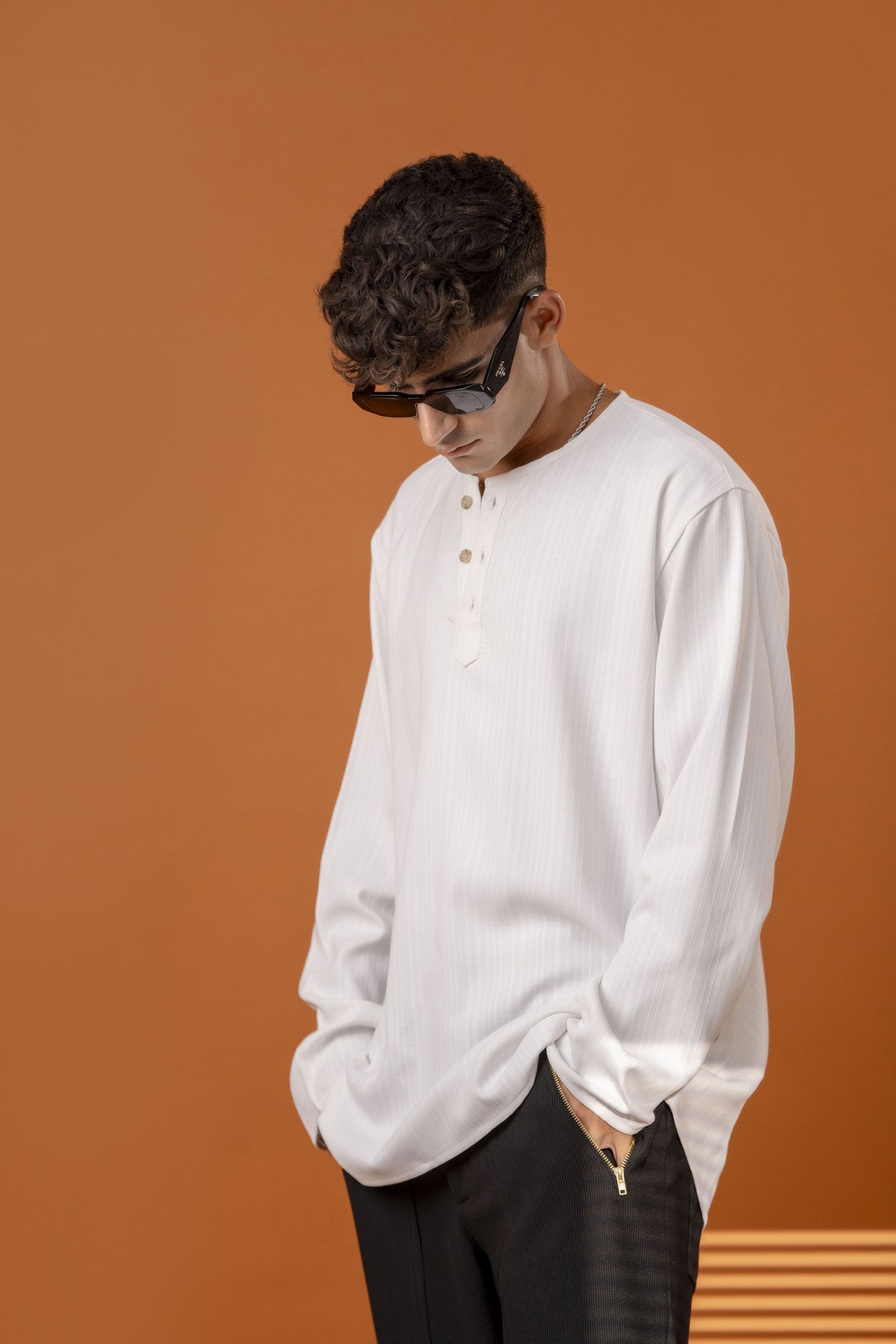 Flowing Linen Short Kurta In White