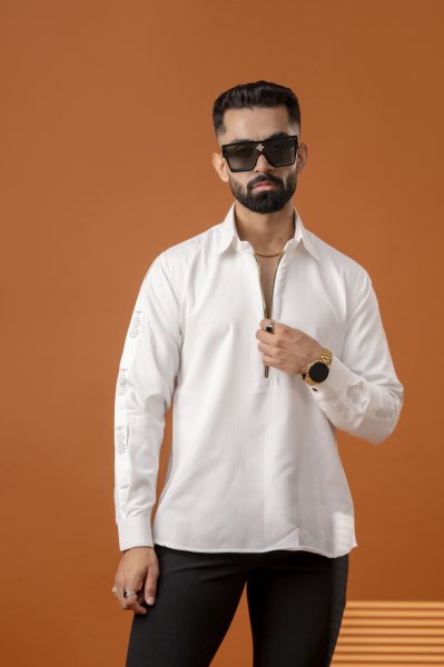 White Chain Up Shirt