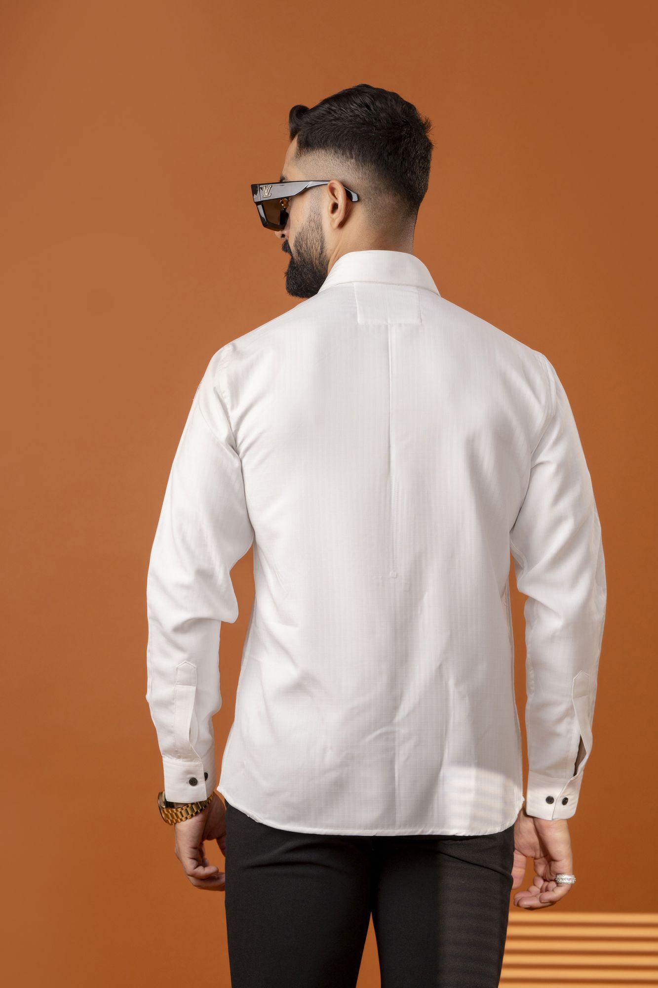 White Chain Up Shirt