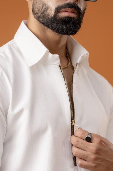 White Chain Up Shirt