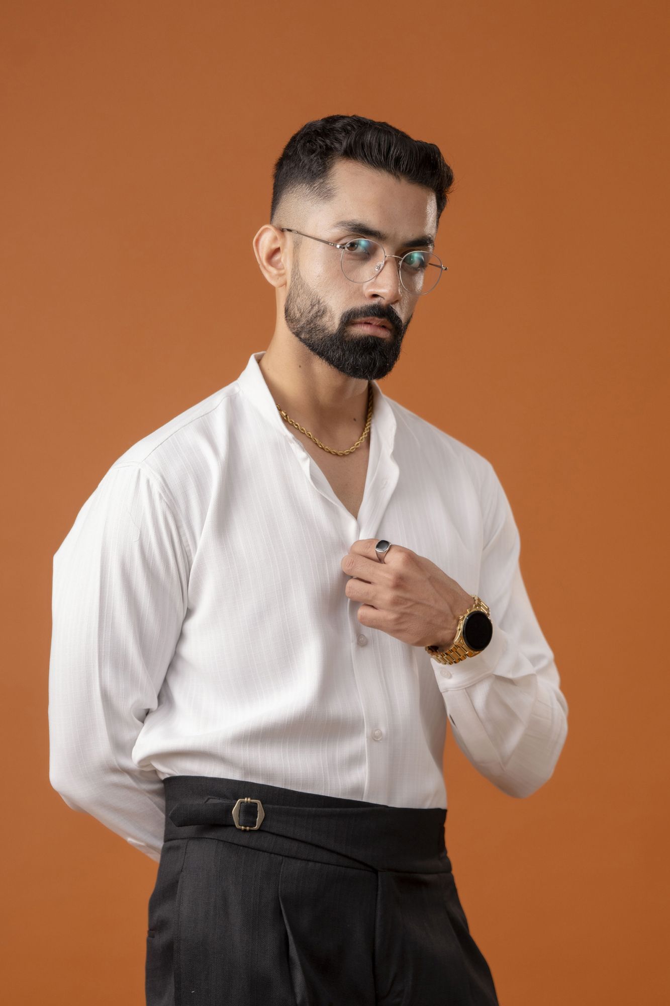 Mandarin Malai Linen Shirt In White