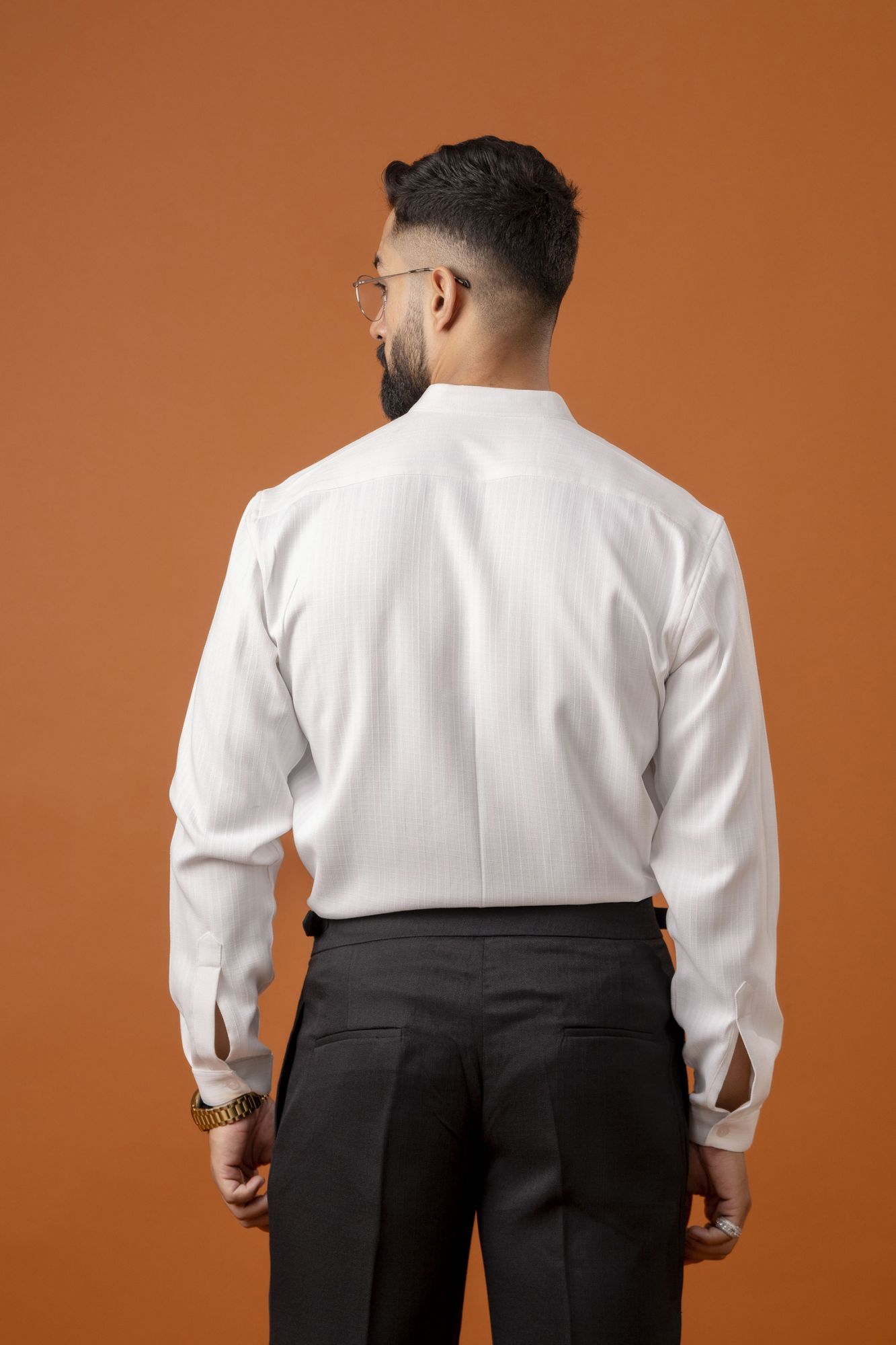 Mandarin Malai Linen Shirt In White