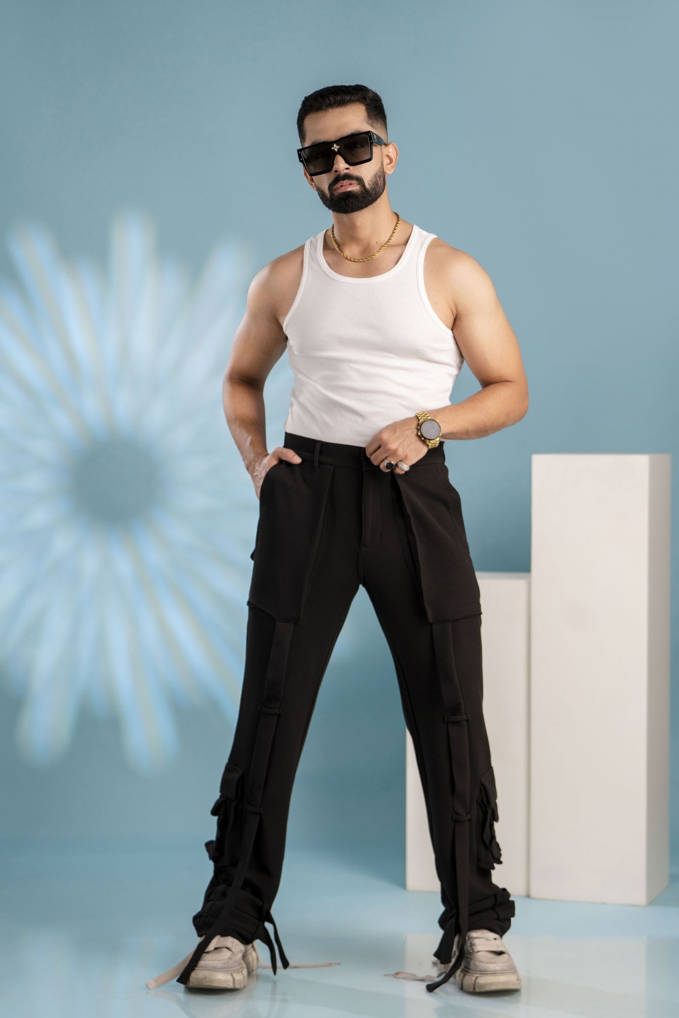 Belted Cargo Pants In Black
