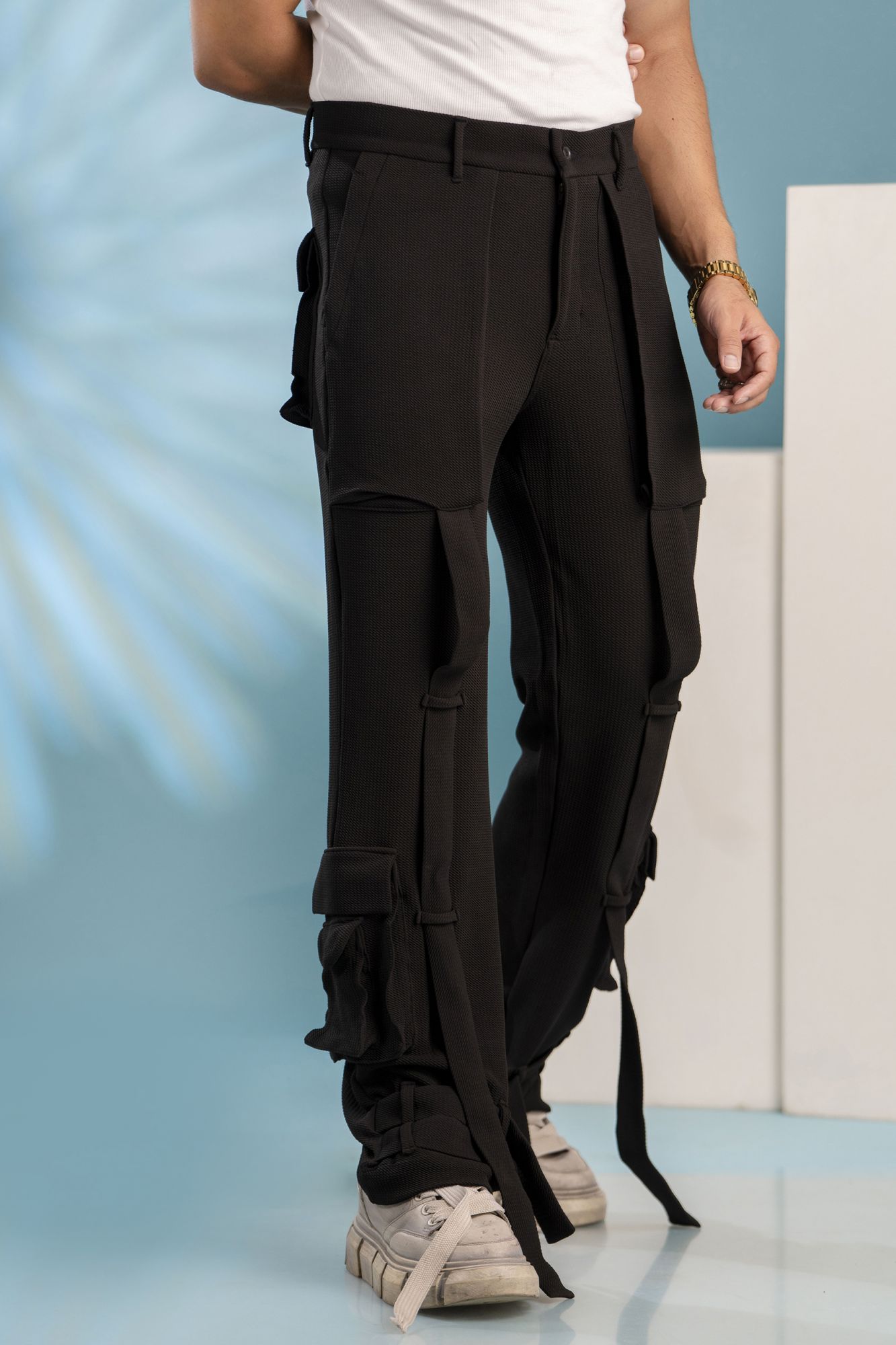 Belted Cargo Pants In Black