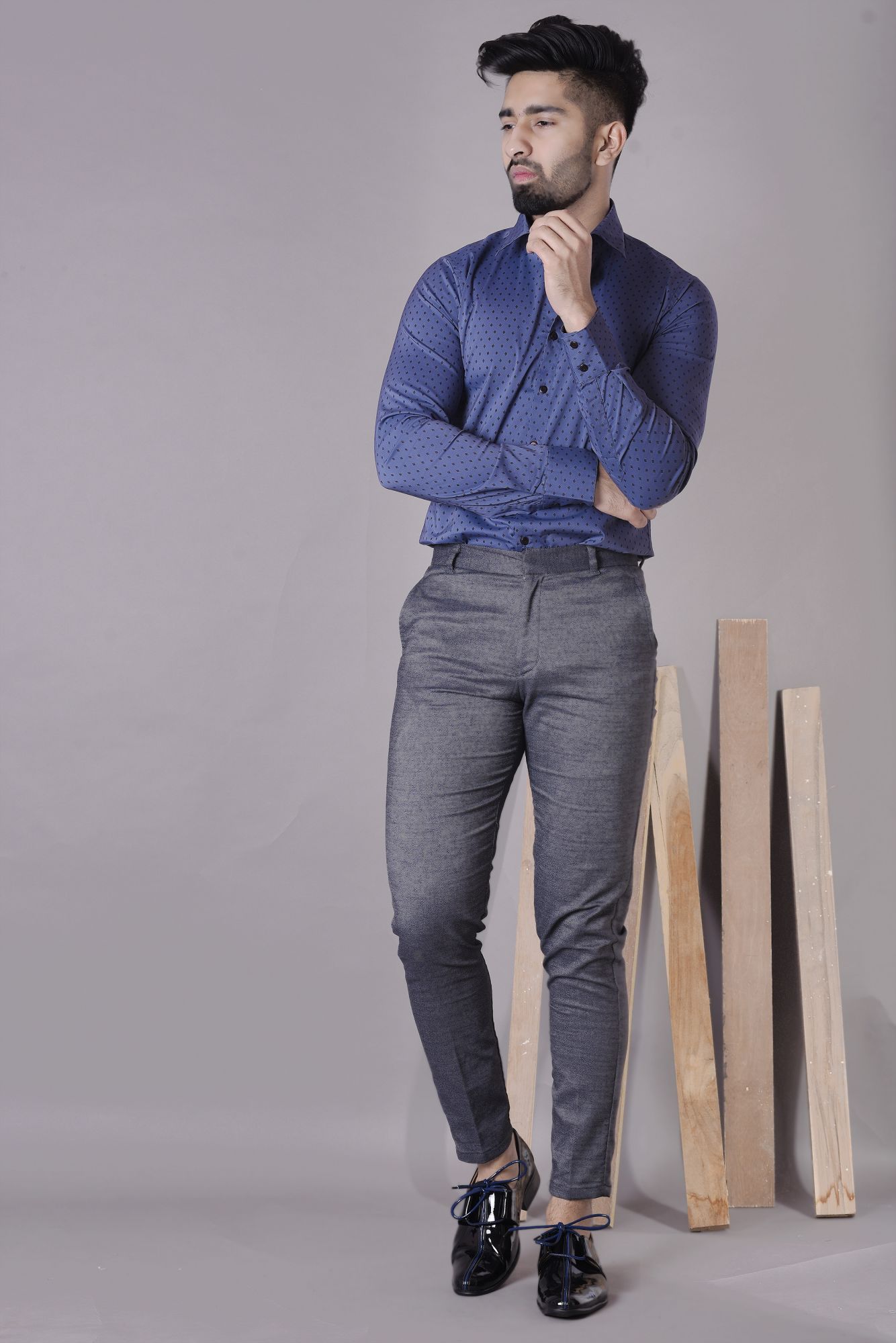 Mens Ultra slim fit shirt with detailed prints