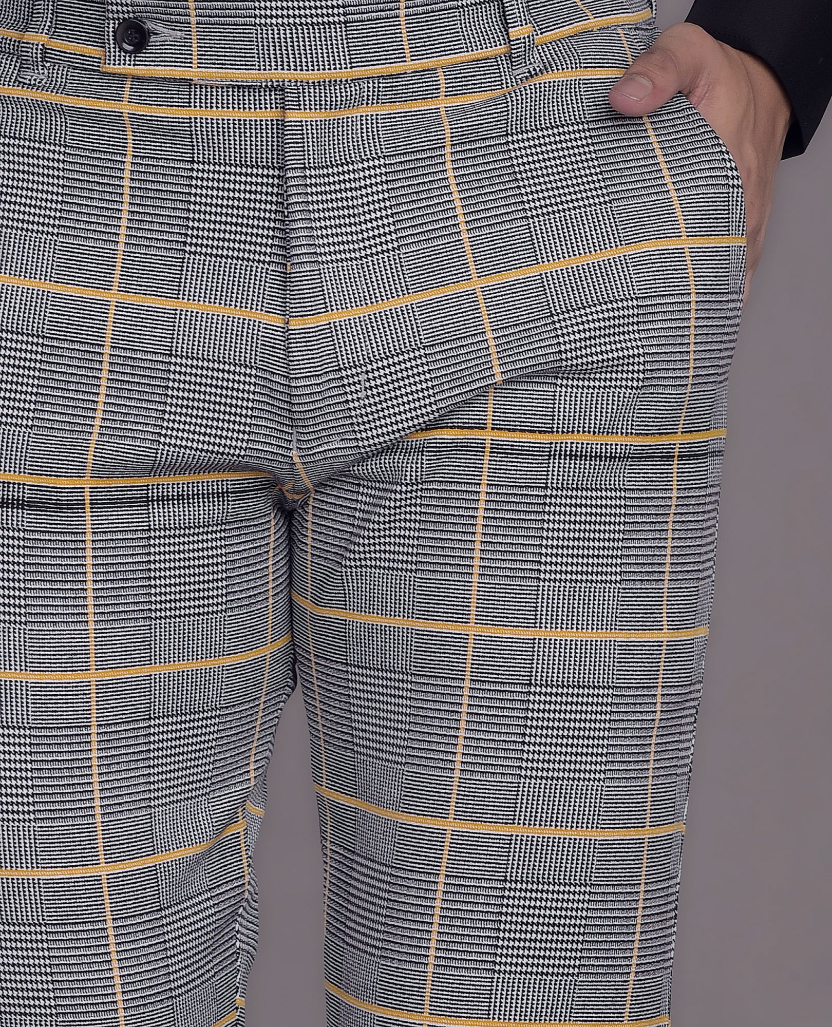 Mens Tapered Checks Pants