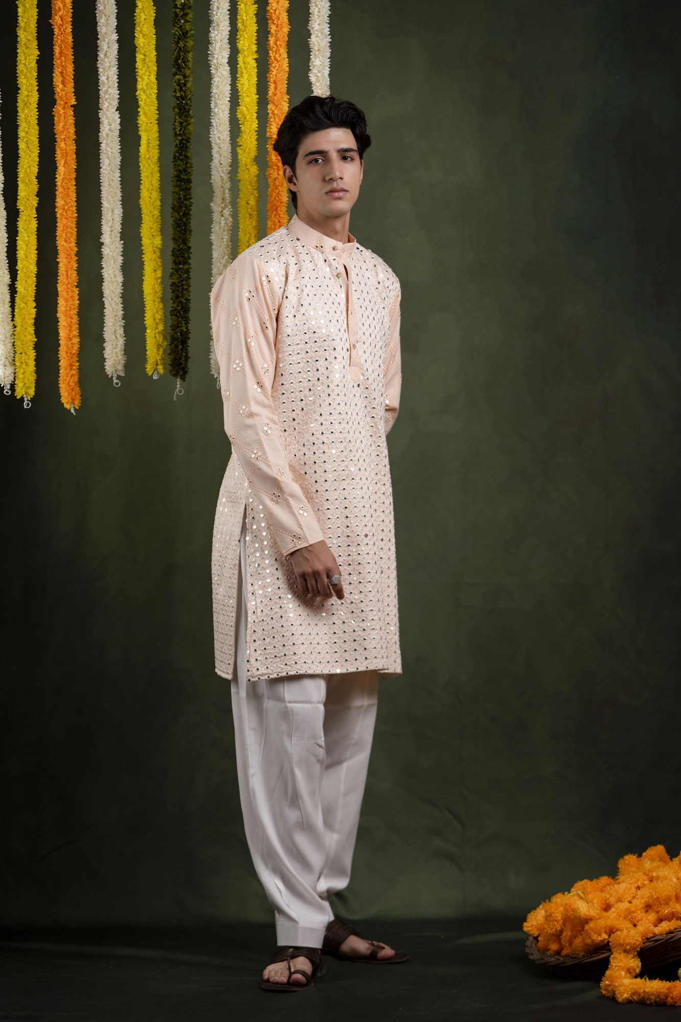 Mirror Work Kurta In Pink