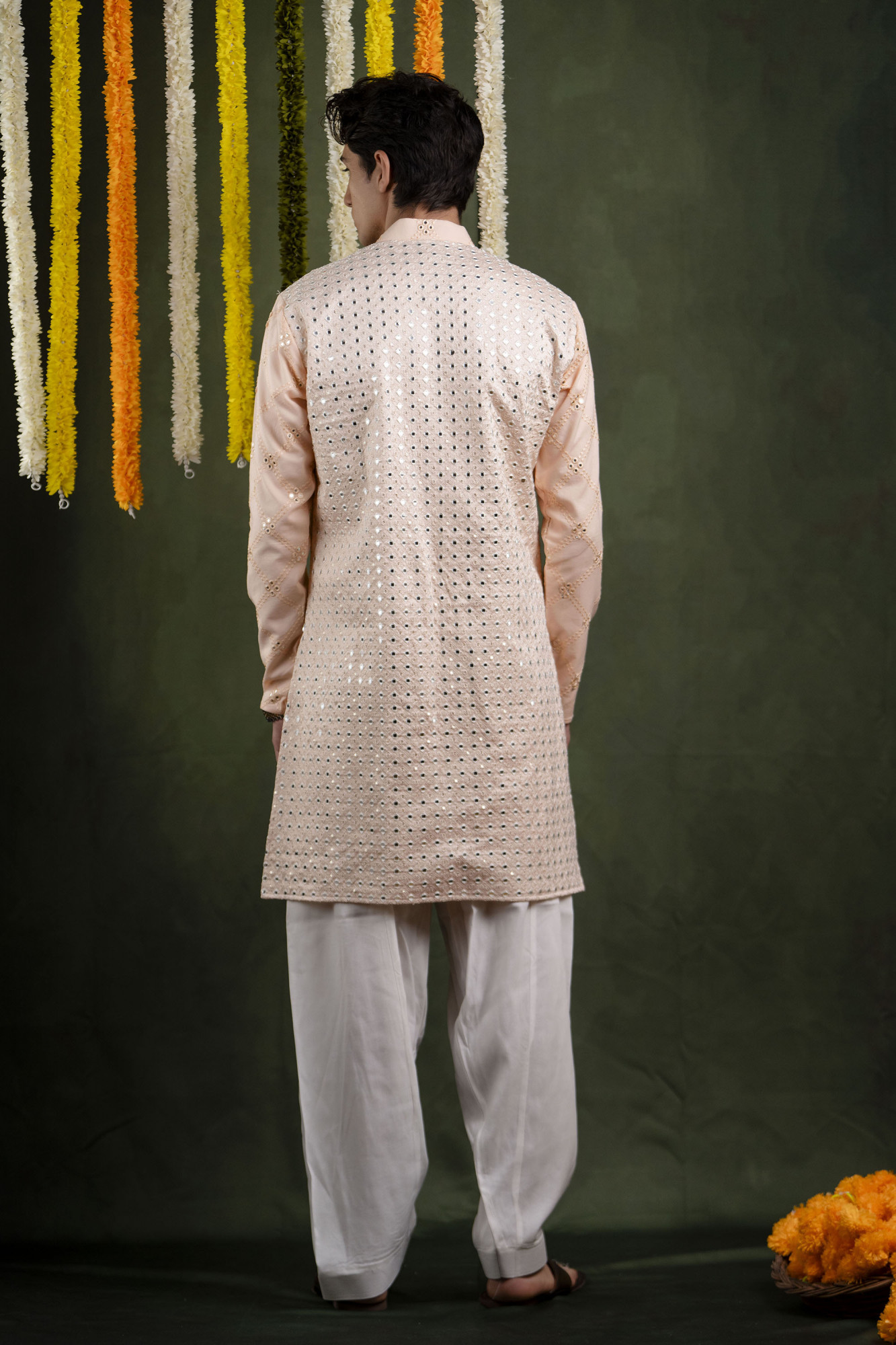Mirror Work Kurta In Pink