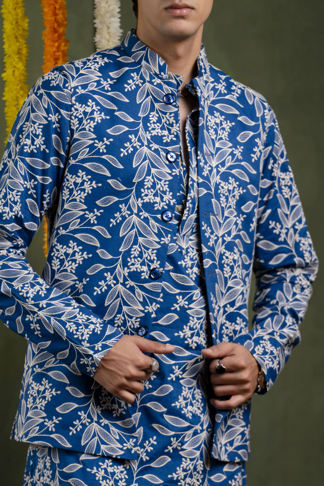 Leaf Embroidered Jacket In Blue