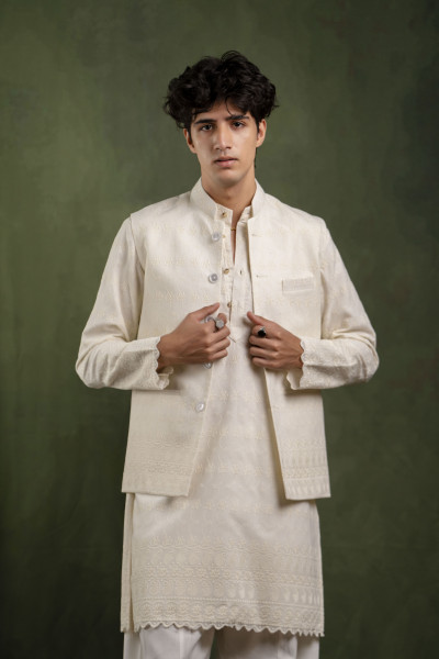 Embroidered Jacket In White