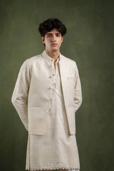 Embroidered Jacket In White
