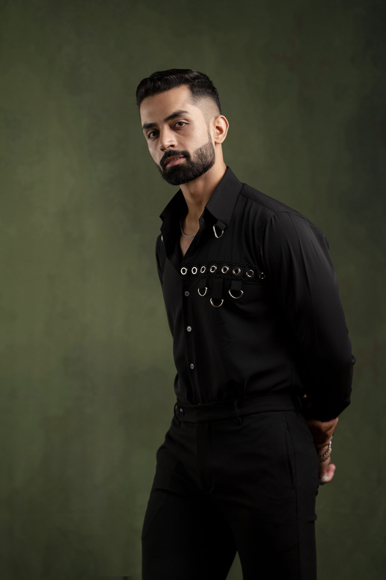 D-Buckle Motif Shirt In Black