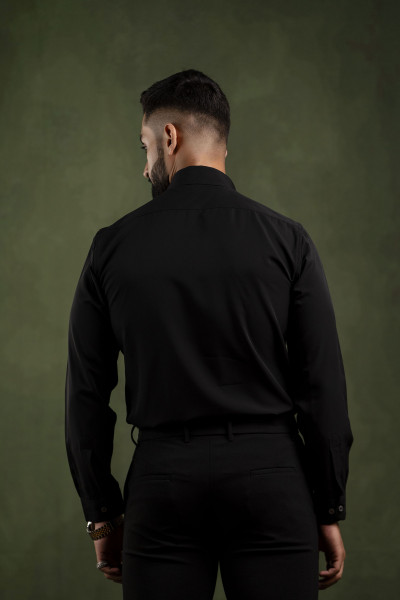 D-Buckle Motif Shirt In Black