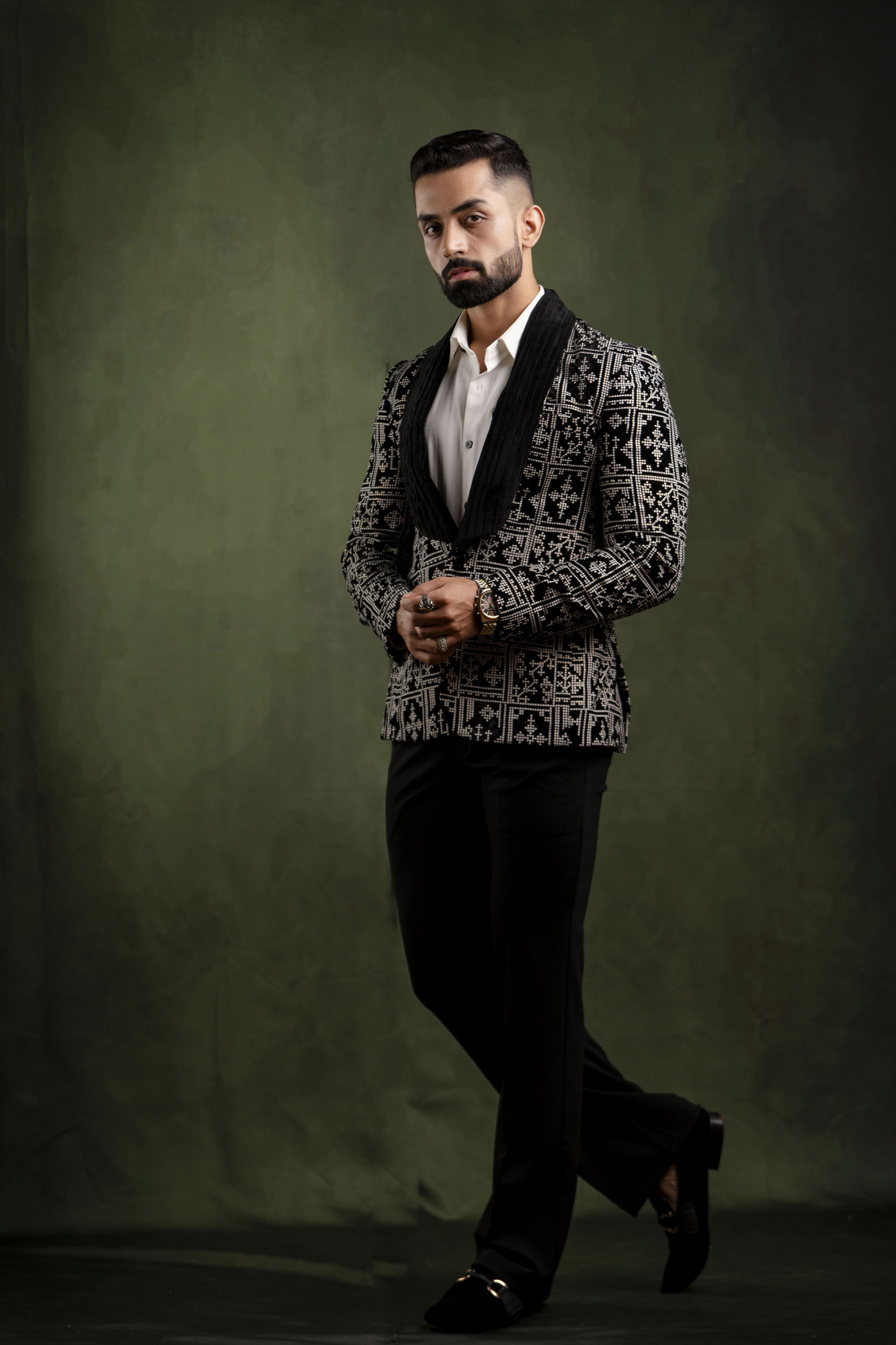 Domino Tuxedo Blazer In Black