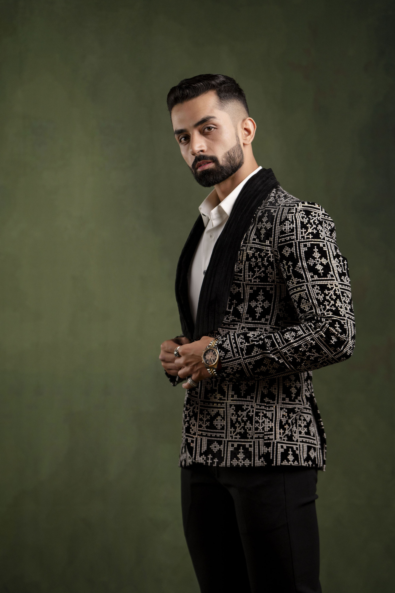 Domino Tuxedo Blazer In Black