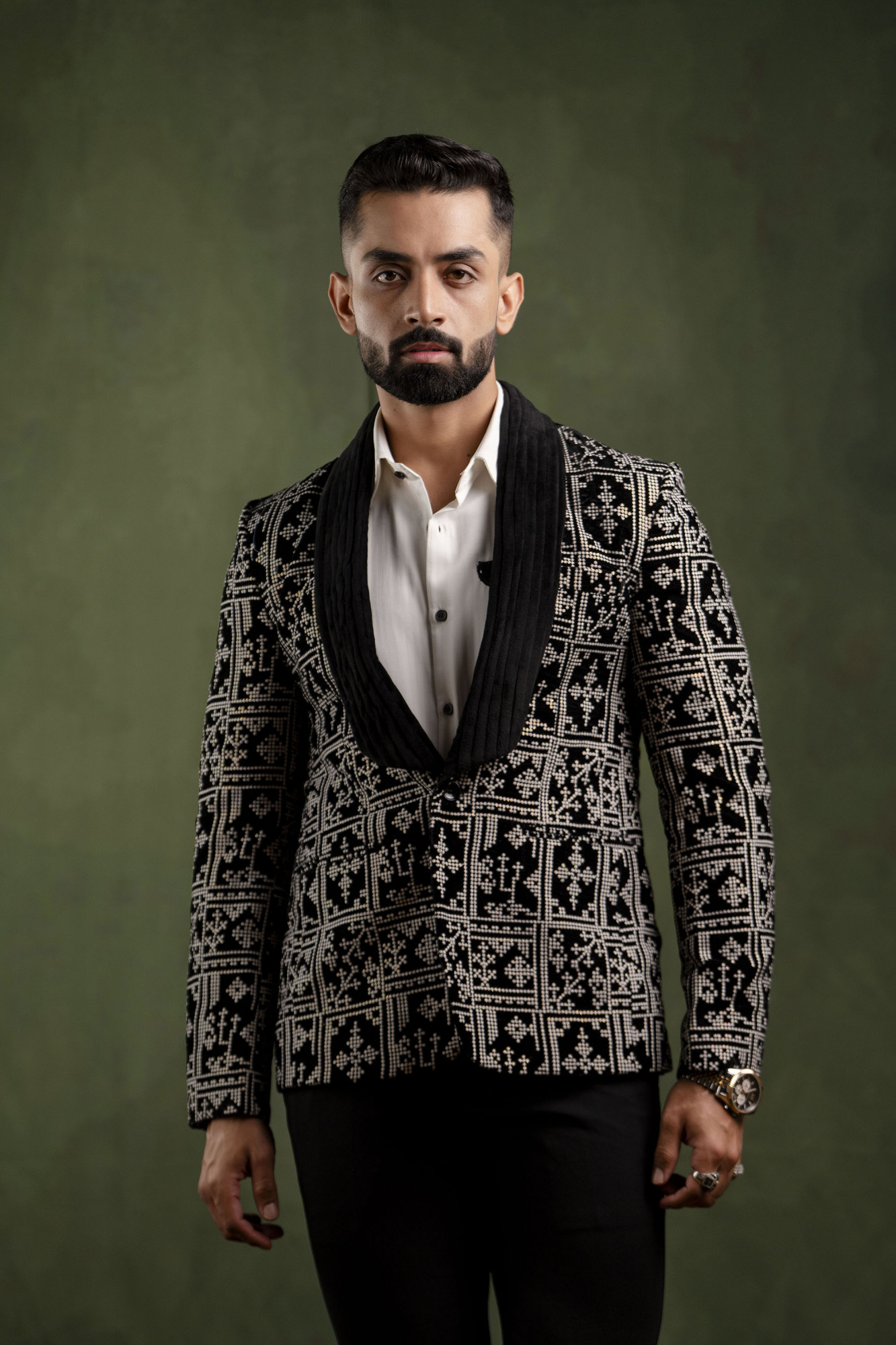 Domino Tuxedo Blazer In Black