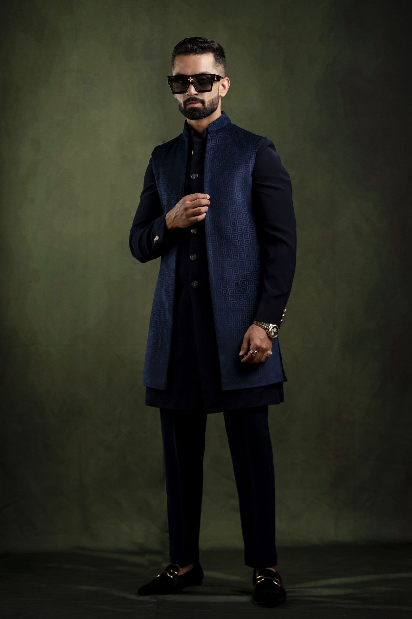 Self Textured Open Jacket in Blue Velvet