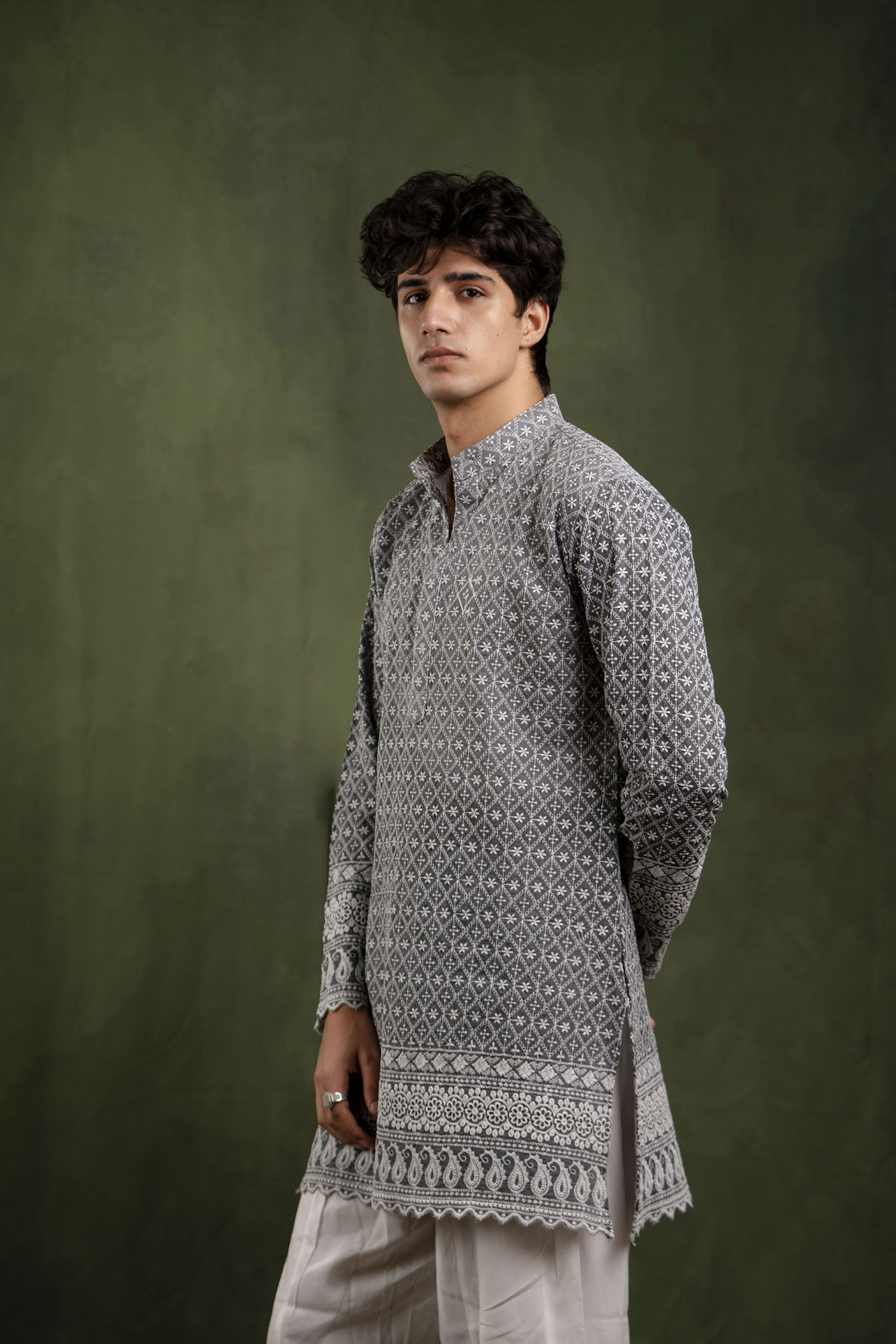 Embroidered Kurta In Gery