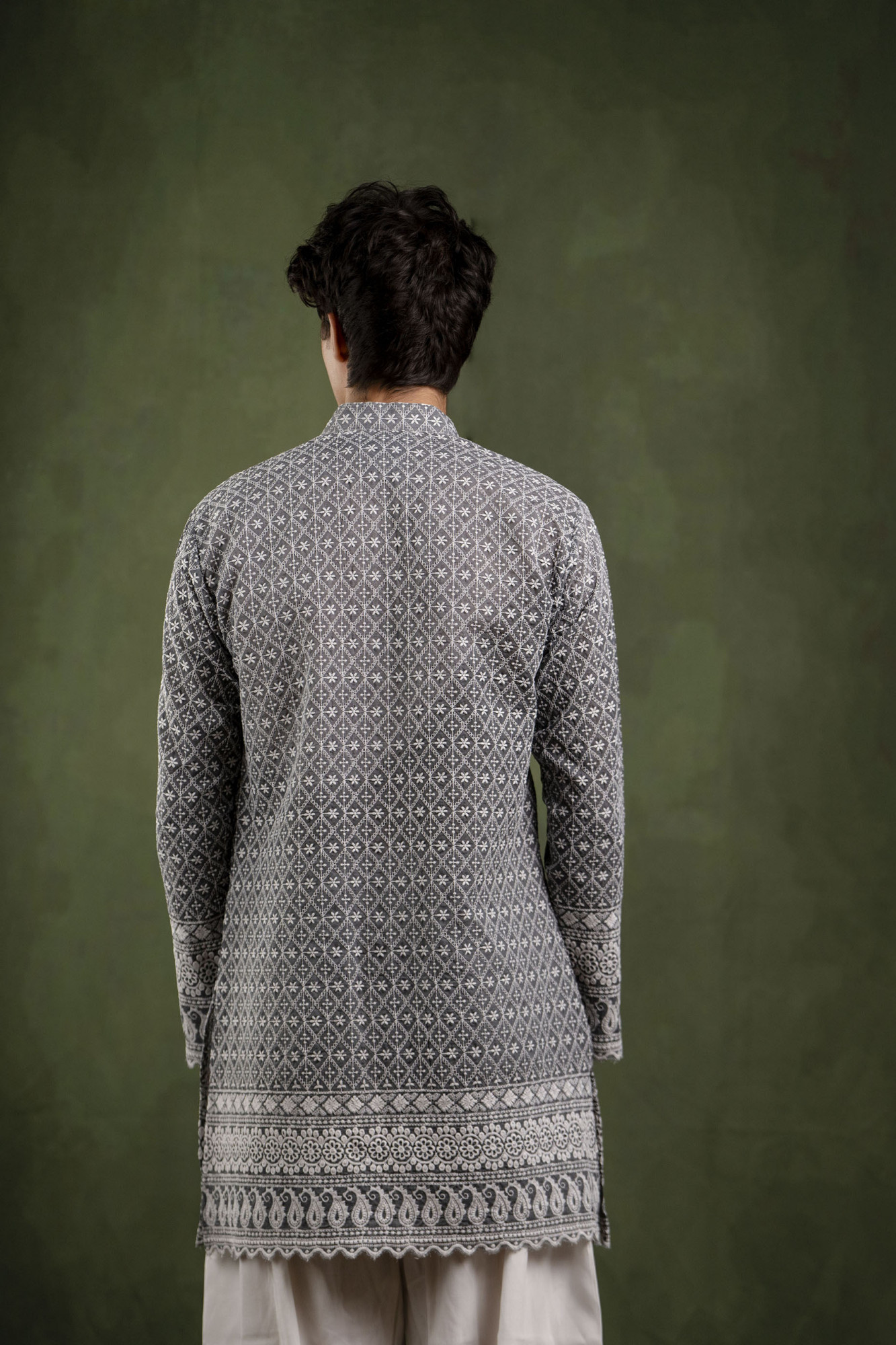 Embroidered Kurta In Gery