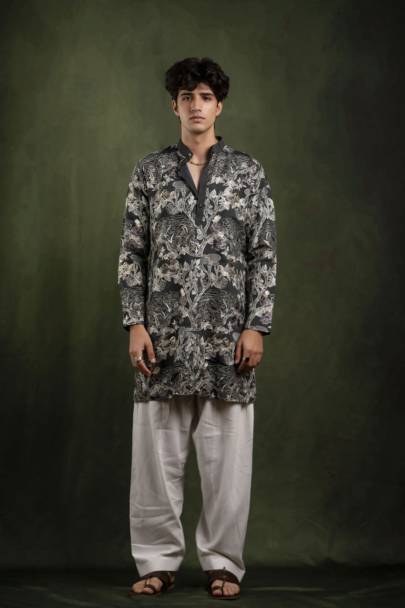 Foil Embroidered Kurta In Charcoal Grey