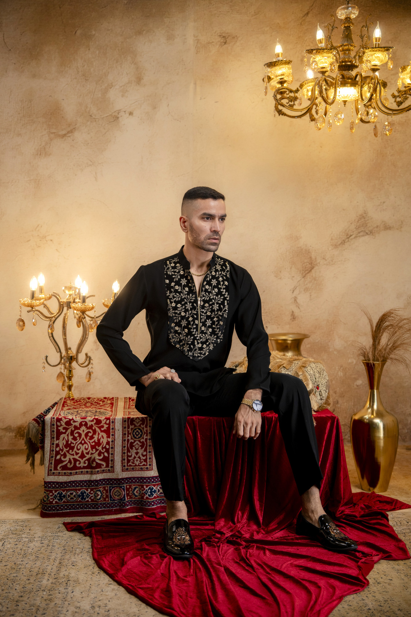 Zed Black Chained Short Kurta