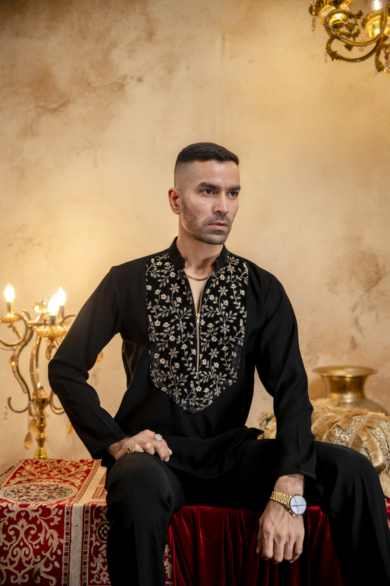 Zed Black Chained Short Kurta