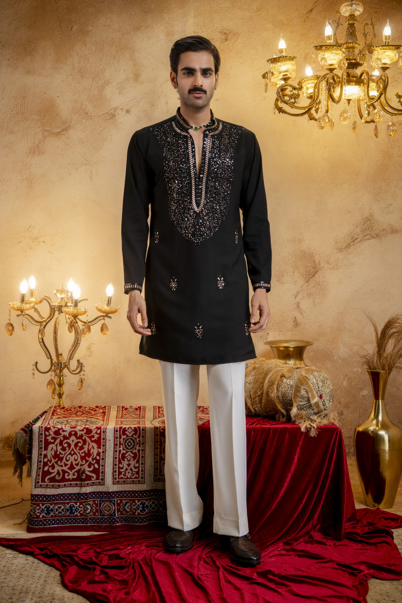 Cutdana Embroidered Kurta In Black