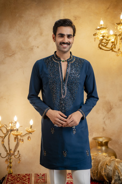 Cutdana Embroidered Kurta In Teal